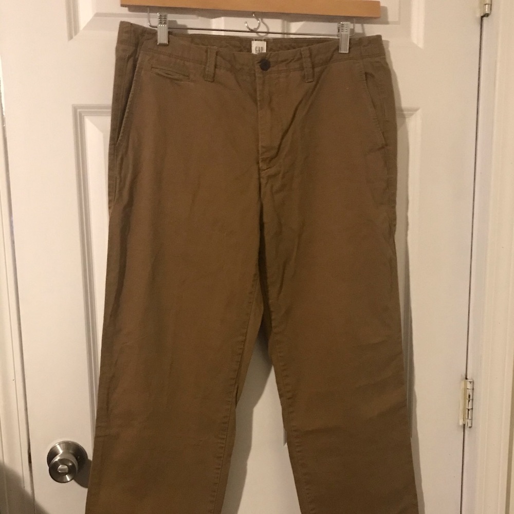 Men’s GAP Khakis